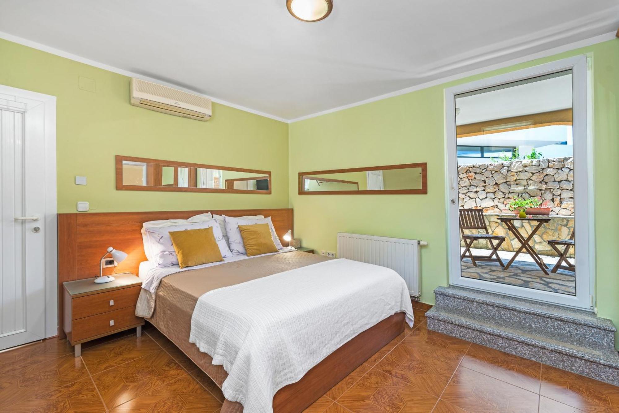 Beach Apartments Villa Kaya Sukošan 객실 사진