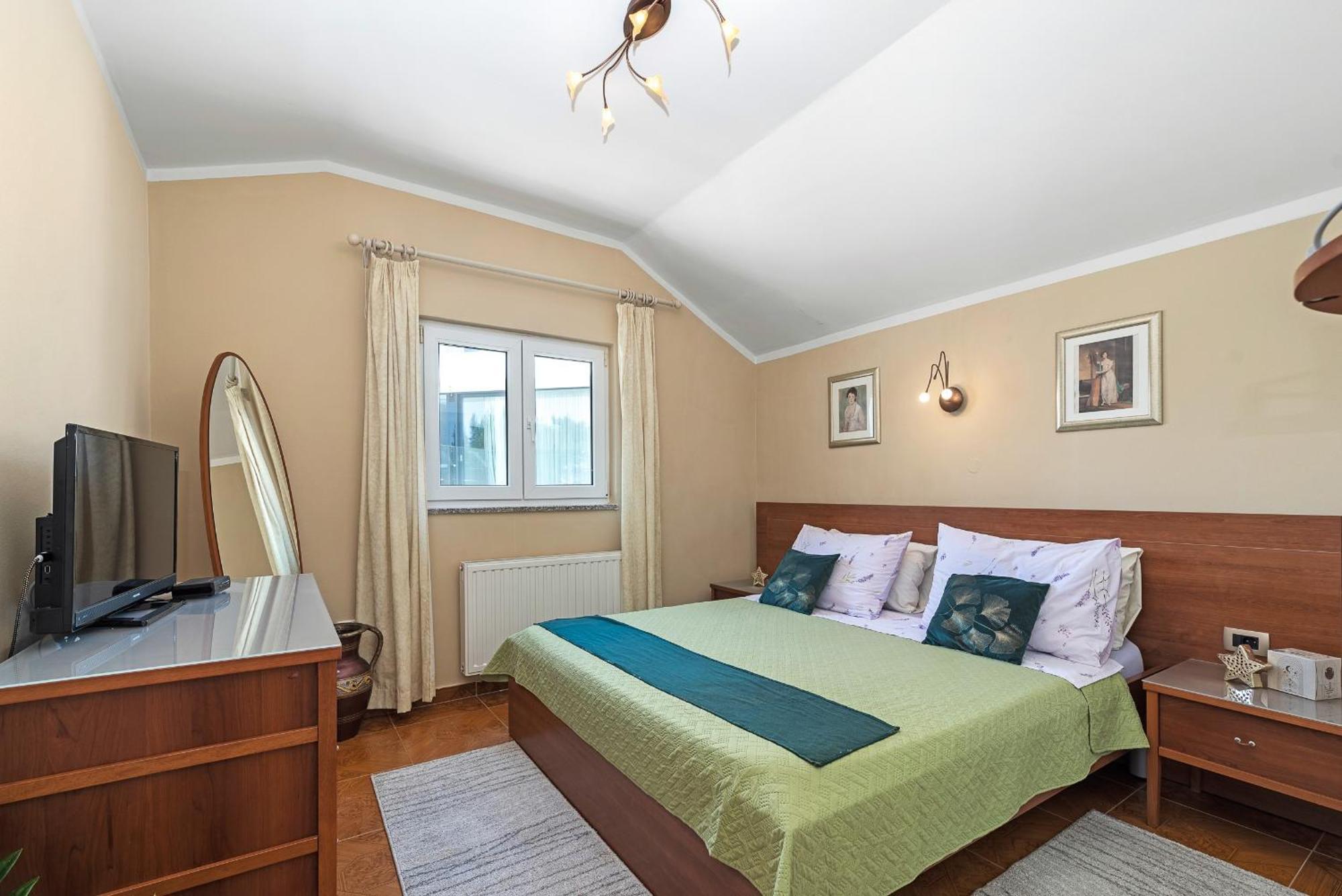 Beach Apartments Villa Kaya Sukošan 객실 사진